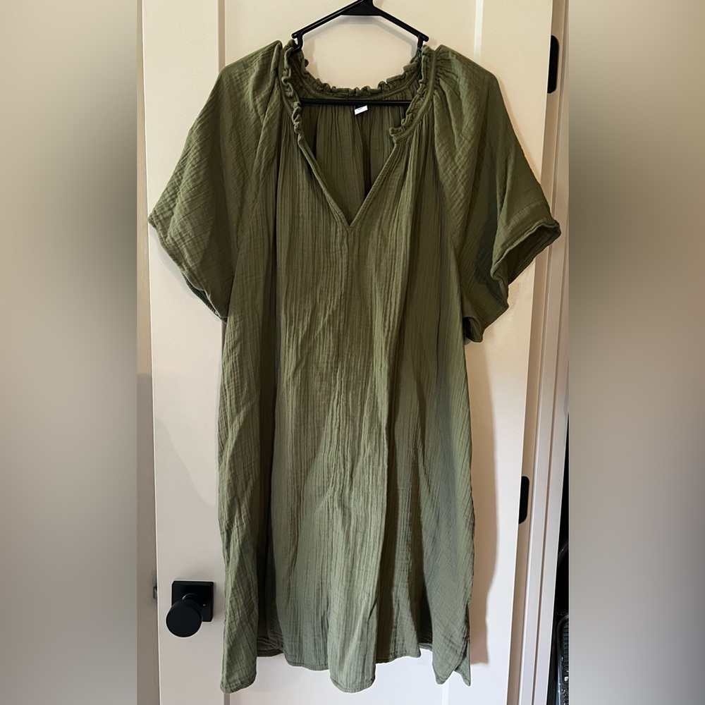 Old Navy Olive V-Neck Pullover Dress